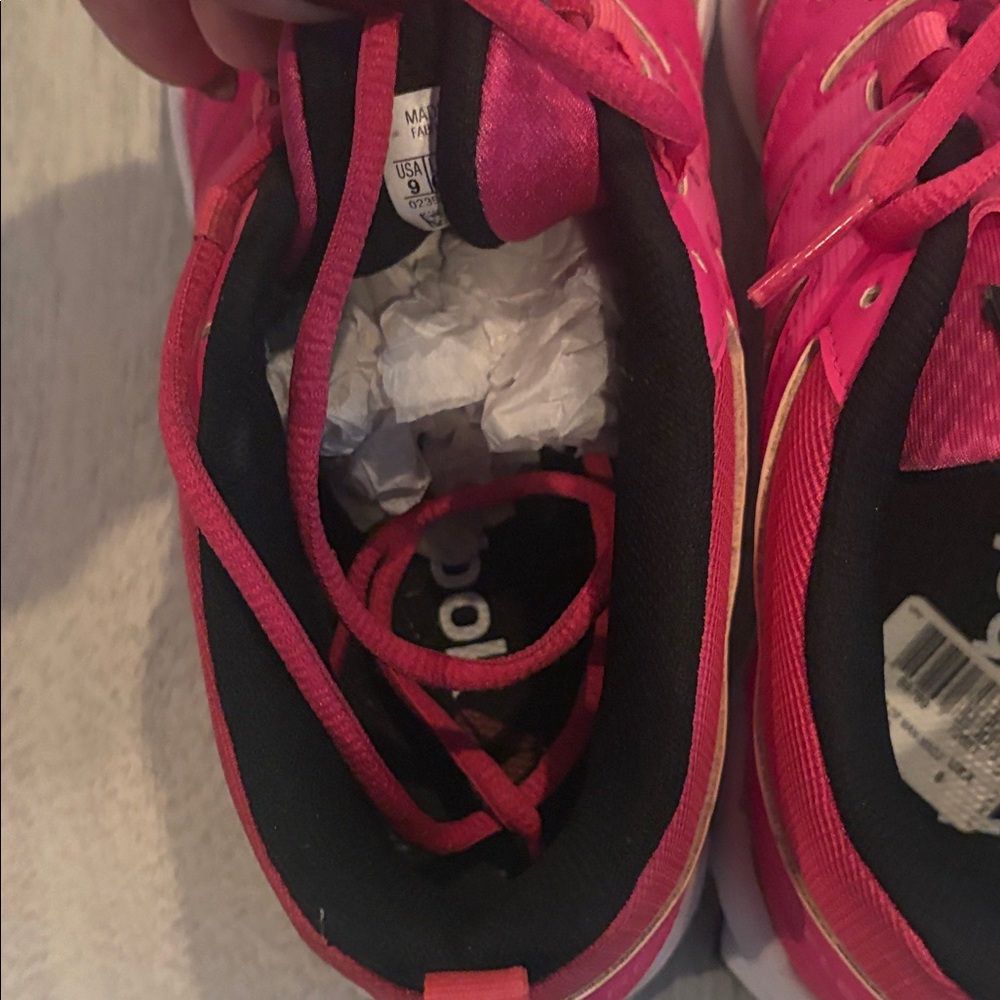 Reebok Women's Vibrant Pink Athletic Sneakers - Picture 4 of 6